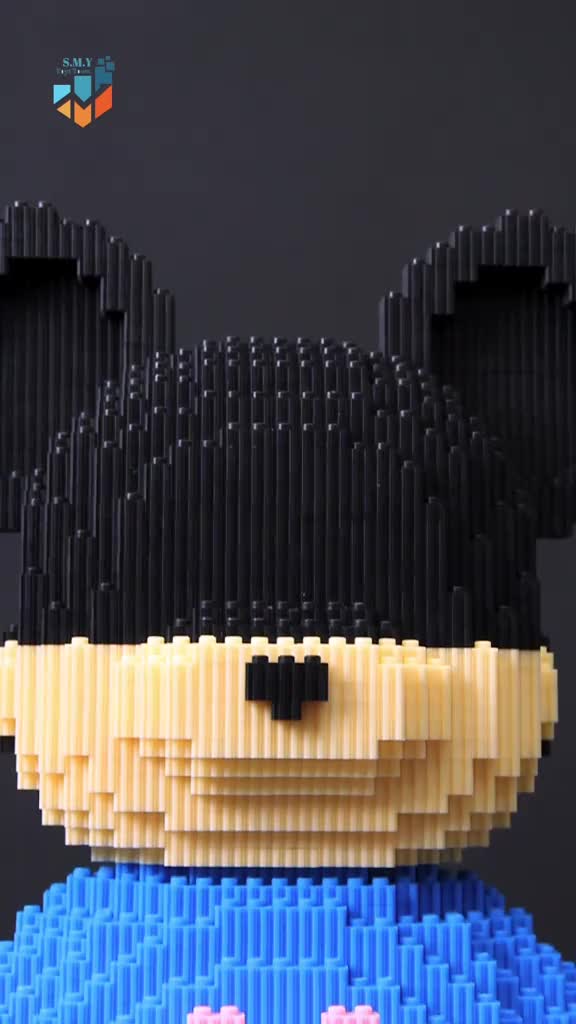SMY Toystown Violent Bear Gift Series Nano Blocks Mainan Edukasi Blok Susun Karakter Animasi Bricks DIY 3D