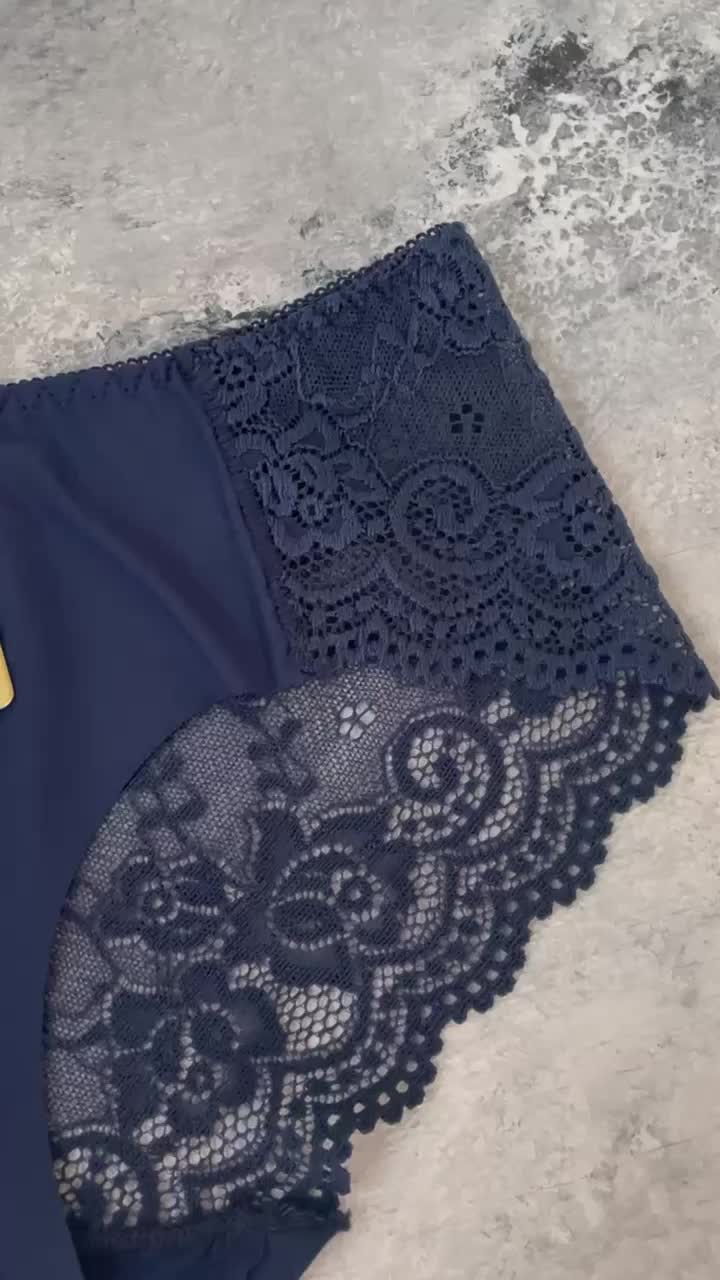 Tally 428 CD Celana Dalam Wanita Brokat Renda Halus Lace Panties Anti Gatal | Free Size Fit to M - L Nyaman Stretch