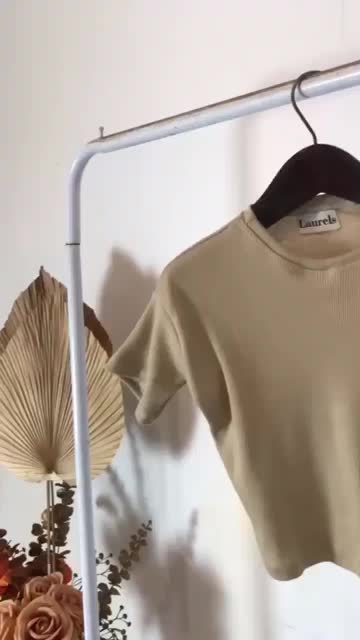 Laurels | So Hee - Crop Top Atasan Kaos Polos Korean Style Knit Premium Basic Kaos Polos