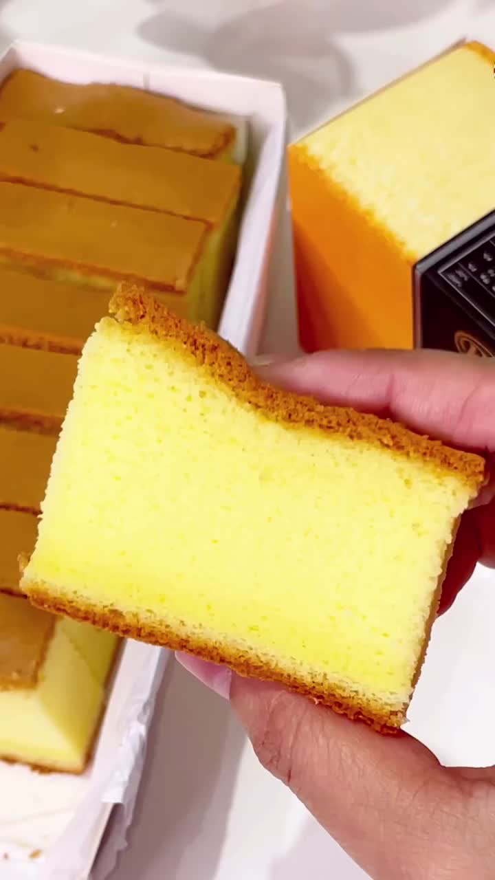 Kue Bolu Jepang / Snack Premium Rious Gold Cake 200 Gram Double Chocolate, Lemon Cheese Cake, Japanese Cheese Cake, Choco Cheese, Original Gold Cake, Mocha Latte GRAB / GOJEK PRIORITY