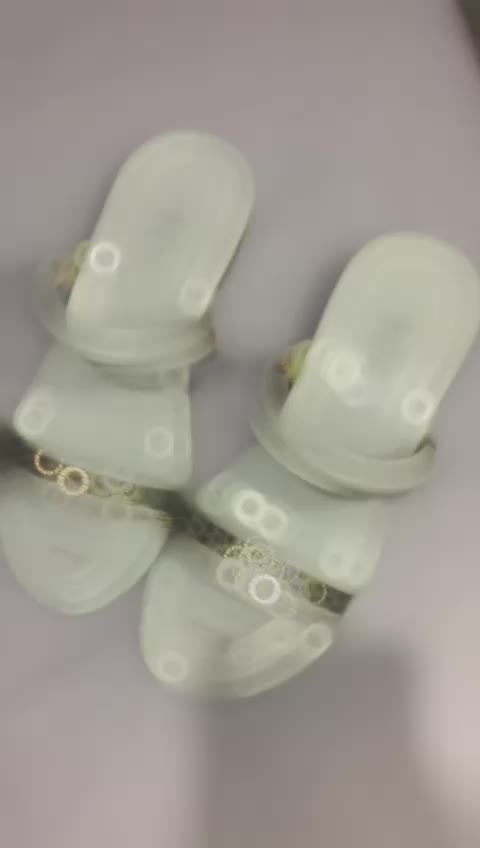 Sandal Anak Perempuan MYSHA Model Kepang Berlian Terbaik Hak Klom Tinggi 3cm - Kaki
