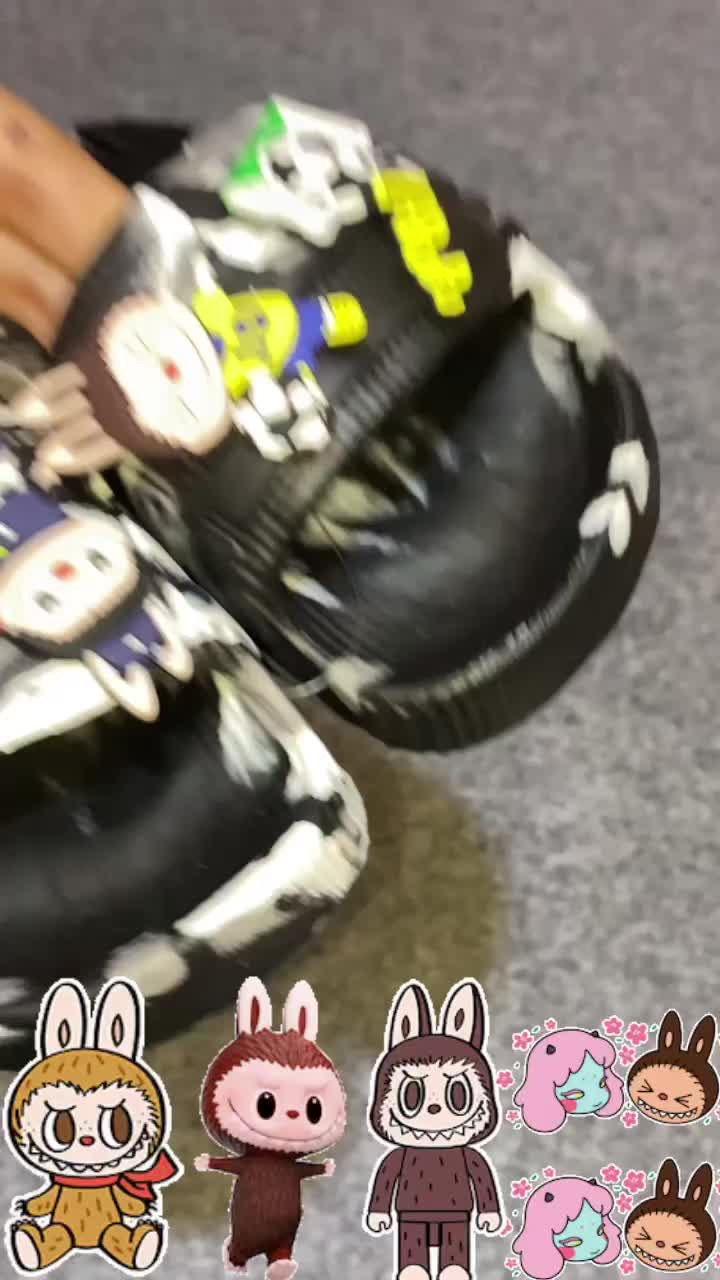 sandal slop Anak laki laki model labubu Timbul loreng Kekinian Uk,25-34