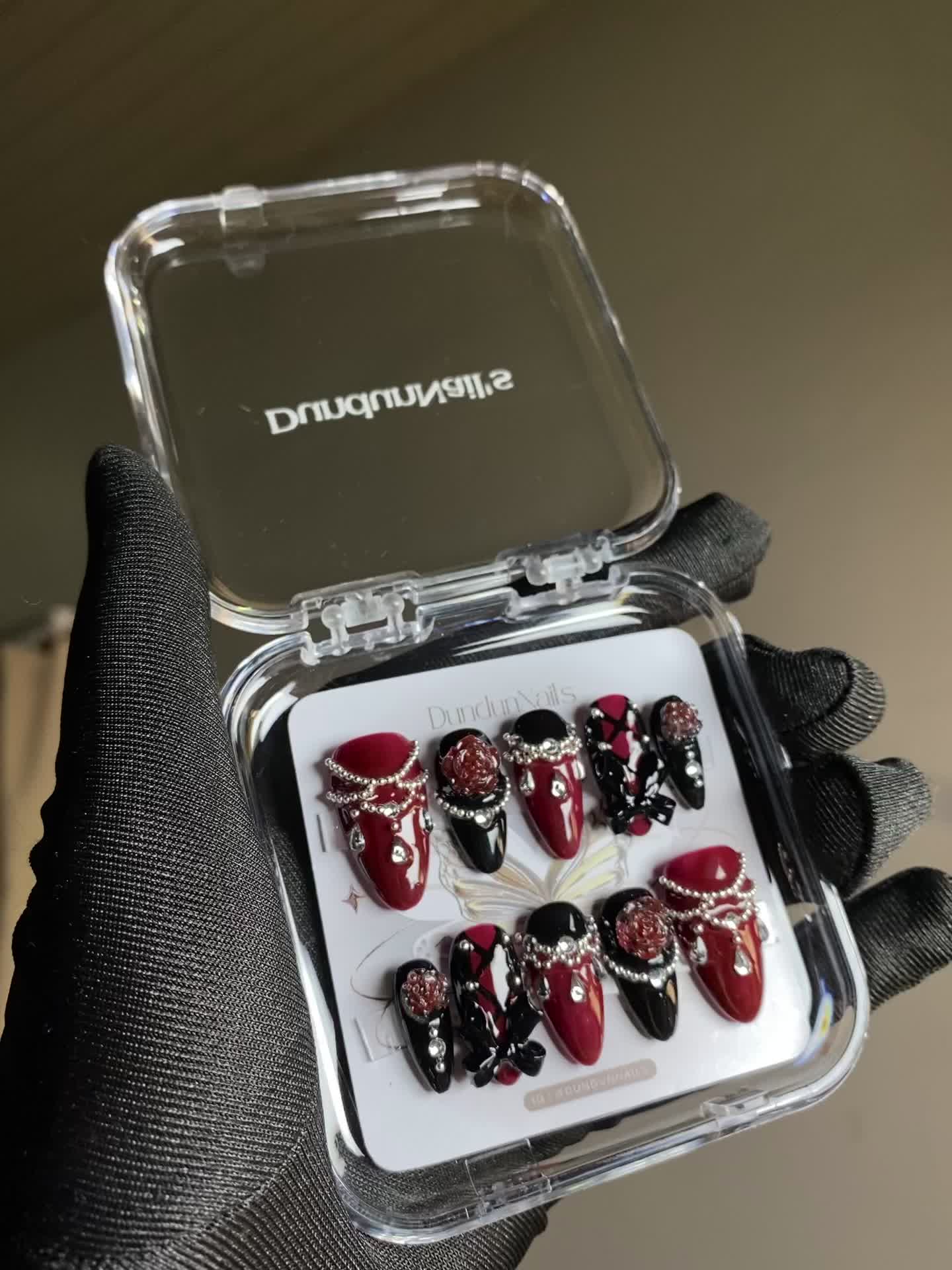 SS05 Gothic Y2K nails by DundunNail’s | *FREE BOX