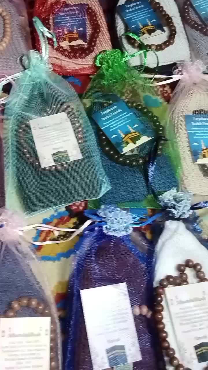 1-PCS PECI RAJUT DEWASA+TASBIH 33 BUTIR DI KEMAS KANTONG TILE FREE KARTU UCAPAN OLEH OLEH HAJI DAN UMROH