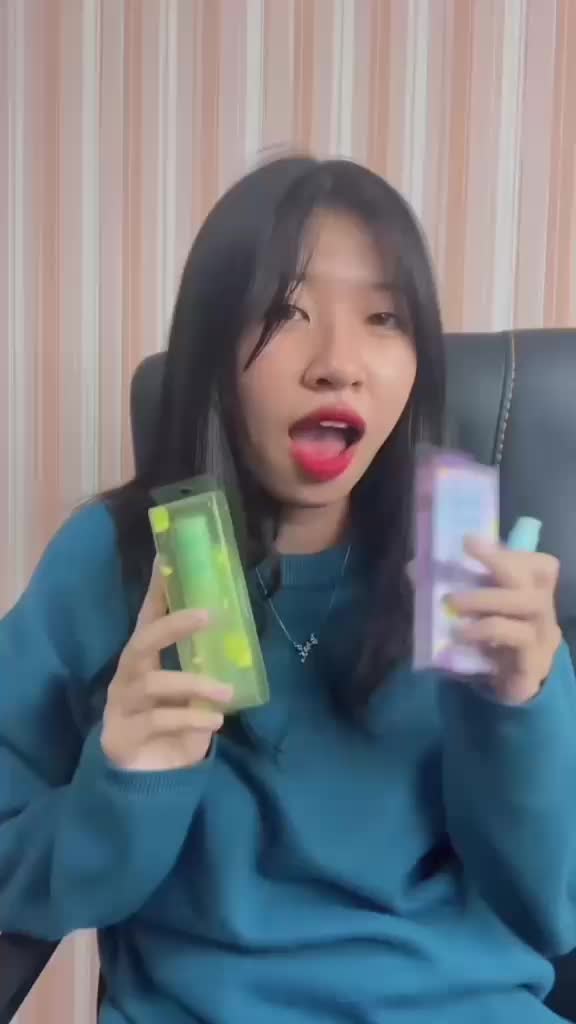 Kiss Delicias PROBIOTIC ORAL SPRAY 18 ml  Penyegar Pengaharum Mulut Membuat Nafas Segar