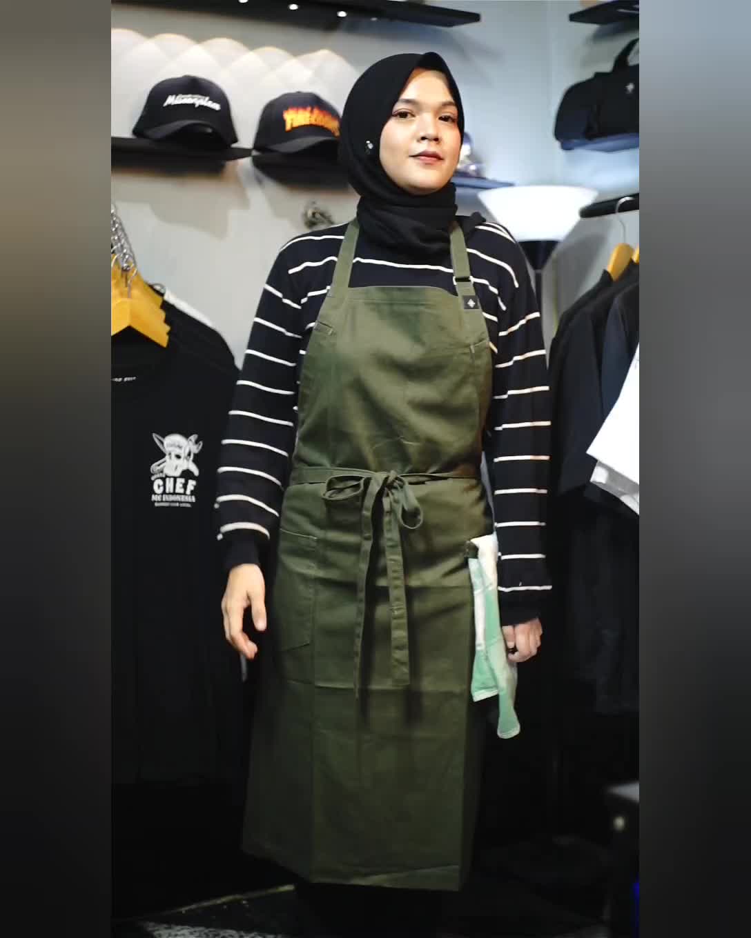 Finecooks Vallois Bib apron chef large size hijau army
