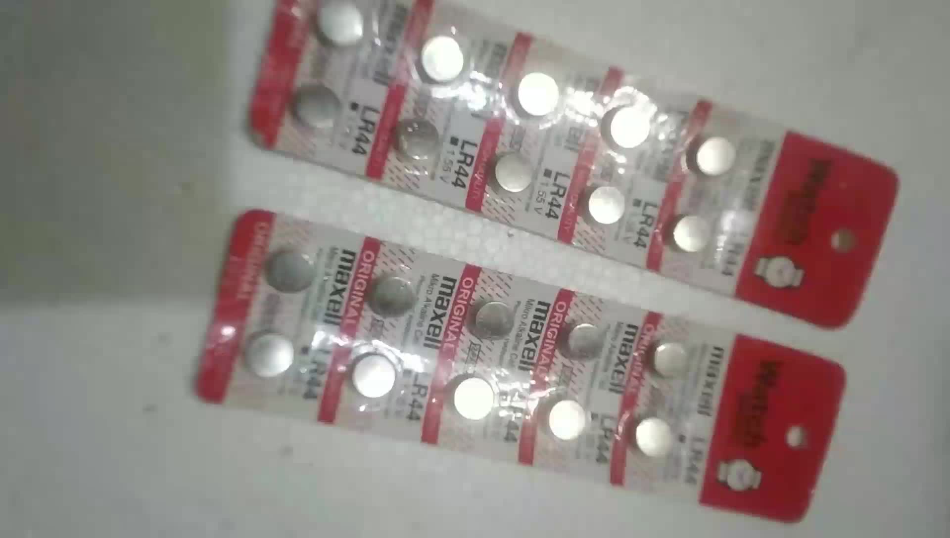 Maxsel Litium LR 44 Batre Jam, Isi 10pcs, Rp. 5000
