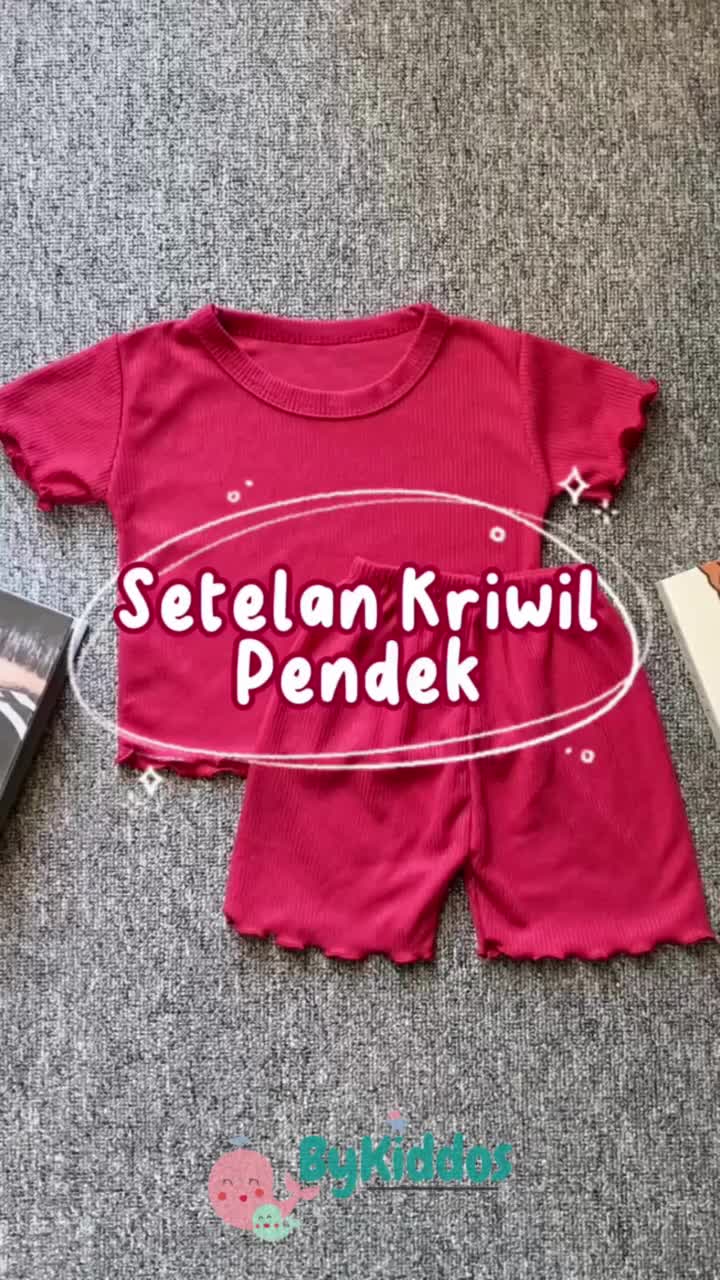 ByKiddos - Setelan Lokal Kaos Lengan Pendek Kriwil Dan Celana Pendek Kriwil Anak Perempuan Set Dua Potong Musim Panas / Setelan Anak Perempuan Casual