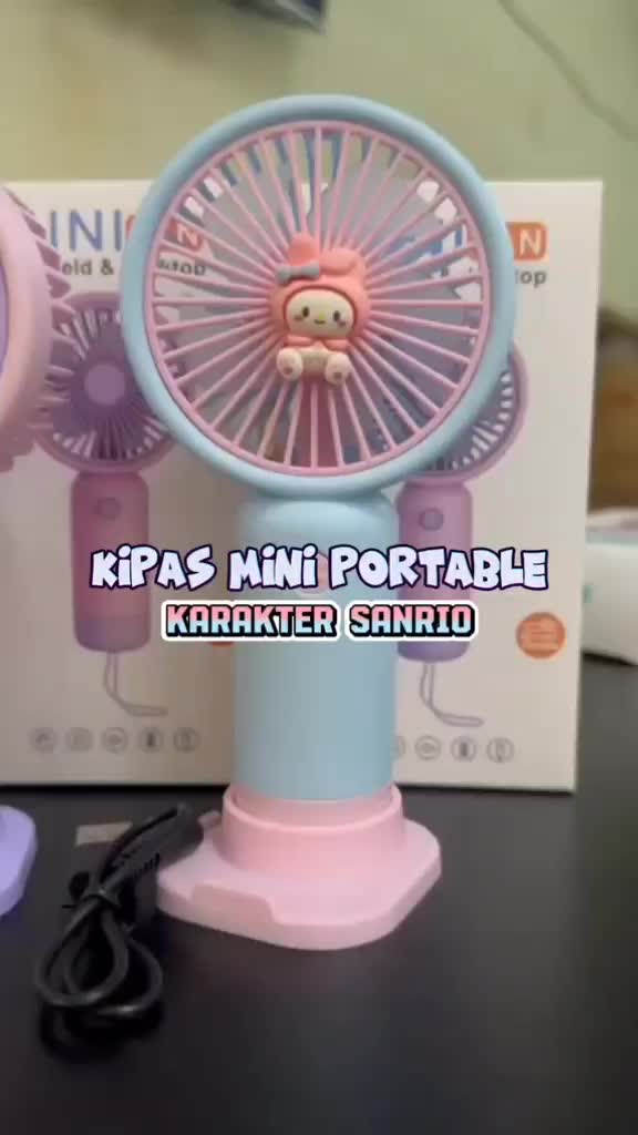 (BUBBLEWRAP) SNI MINI HANDHELD FAN KIPAS GENGGAM PORTABEL USB MOTIF KARAKTER SANRIO