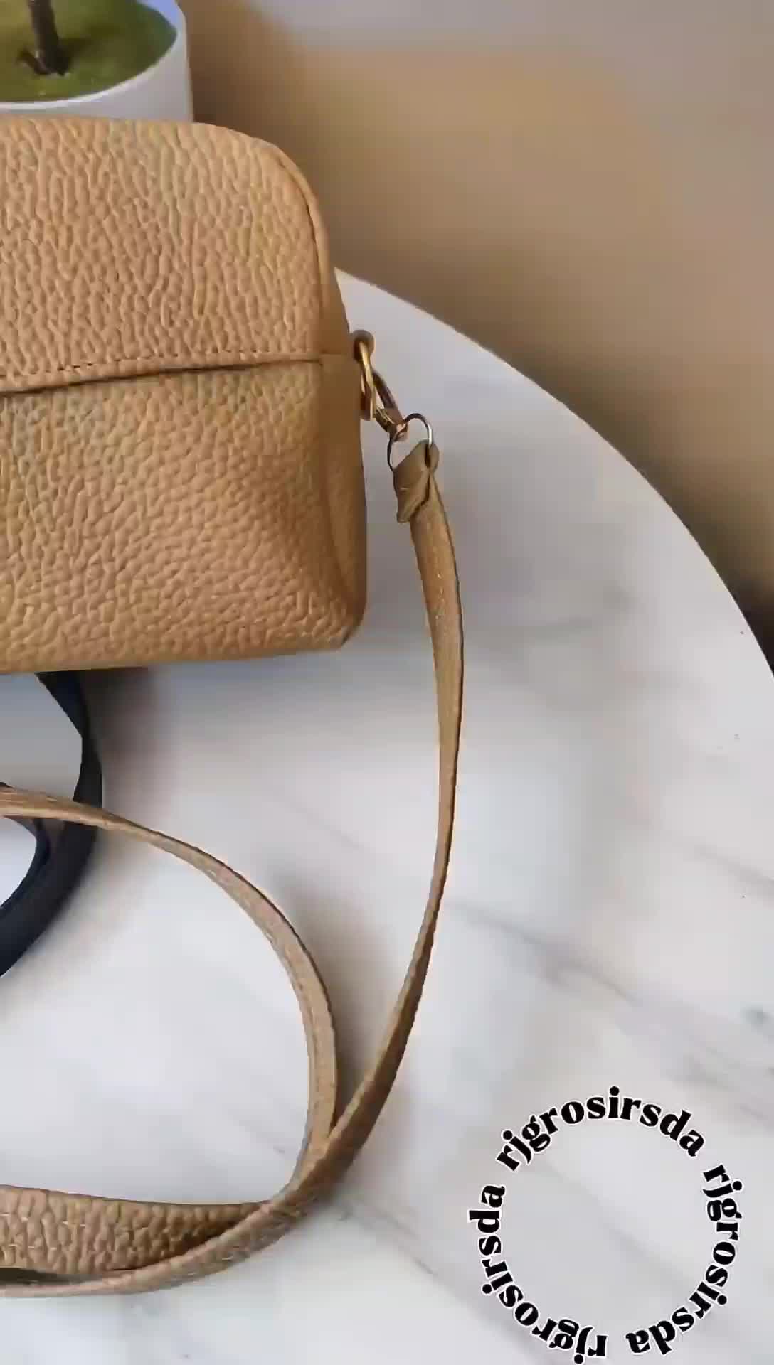 Tas Selempang Wanita Papirut kulit jeruk tebal Terbaru 2025 |  Tas Selempang Hp