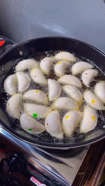 CIRENG KECIL isi AYAM ORIGINAL / Tidak pedas isi 10pcs cireng uk 7cm