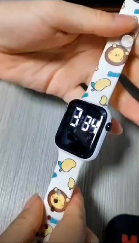 Jam tangan anak karakter motif LED digital display tahan air