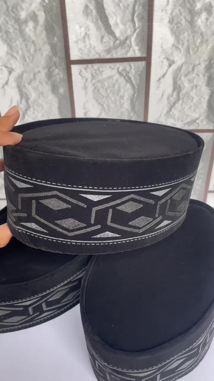 PECI 3D - Peci Hitam Ukuran 1-10, Peci Kain Bludru, Songkok Nasional, Busana Indonesia, 100% Polyester, Halus dan Nyaman Dipakai