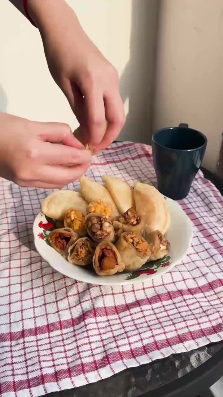 CIRENG SOSIS PEDAS MANTOEL SEDEP MANTOEL Frozen Jajanan
