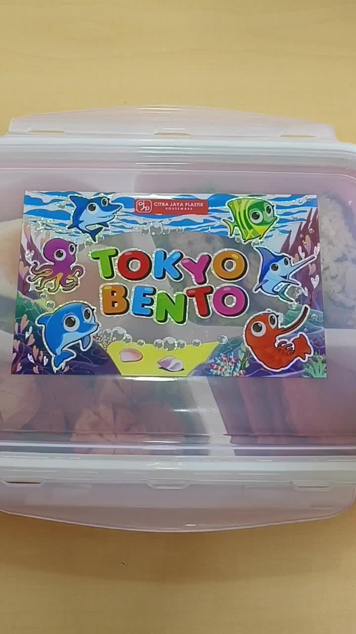 Kiara Tokyo Bento Kotak Makan Dewasa 4 Sekat BPA Free & Food Grade Gratis Sendok Garpu Pink Souvenir