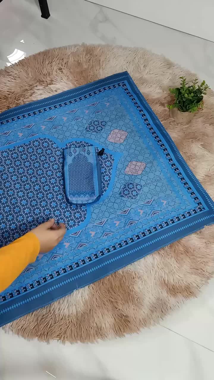 ISI 10 PCS Sajadah Travelling JUMBO Ukuran 105 cm x 60 cm isi 10 pcs Random Pouch Muslim  made in turkiye