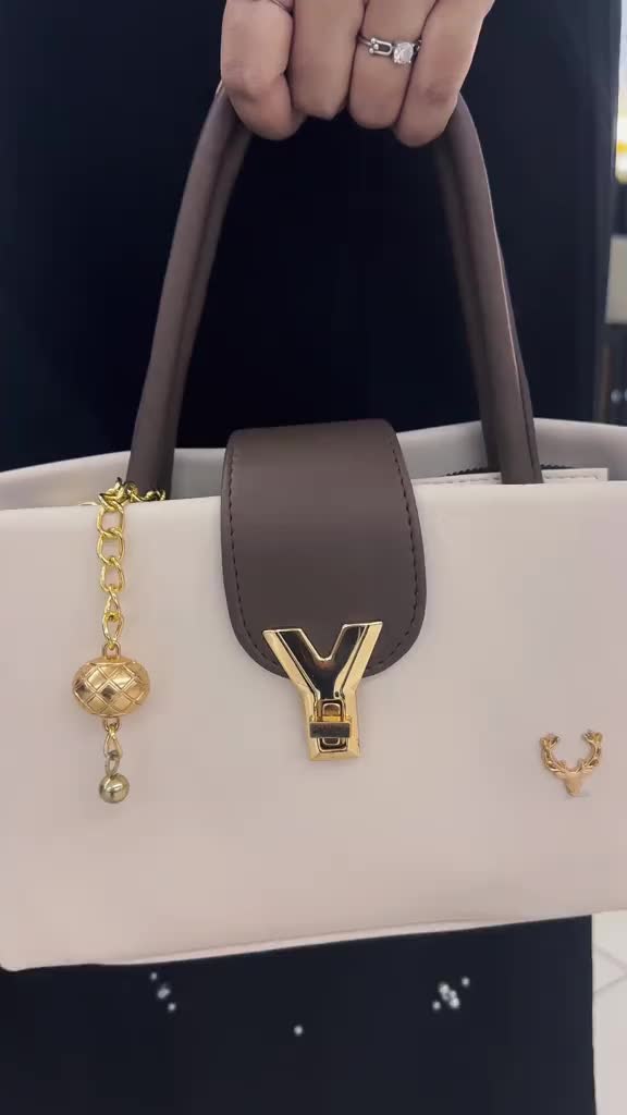 Tas Selempang Wanita Yura Zidan Collection - Resleting & Kunci Putar, Bahan Sintetis Premium, Ukuran 27 x 15 x 9 cm