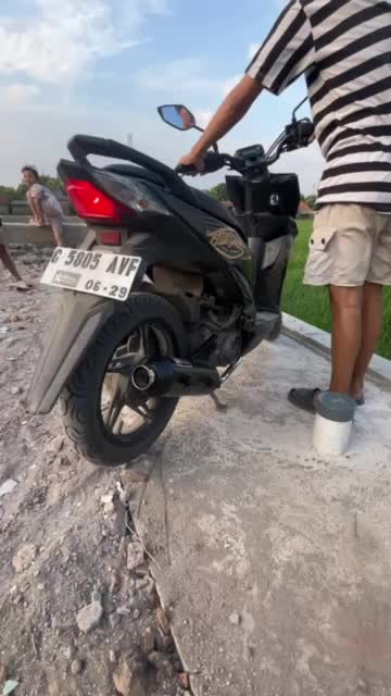 Knalpot Tsukigi AHM All Matic Model MONCONG SHIJIRO Adem Bass Beat fi deluxe Esp street Karbu PGM-Fi Pop, Vario 110 karbu techno, 125 led Vario 150old New 160, mio j m3 sporty soul Gt, fazzio, scoopy, x ride, fino, genio, Filano, Spacy, Freego, ADV, PCX