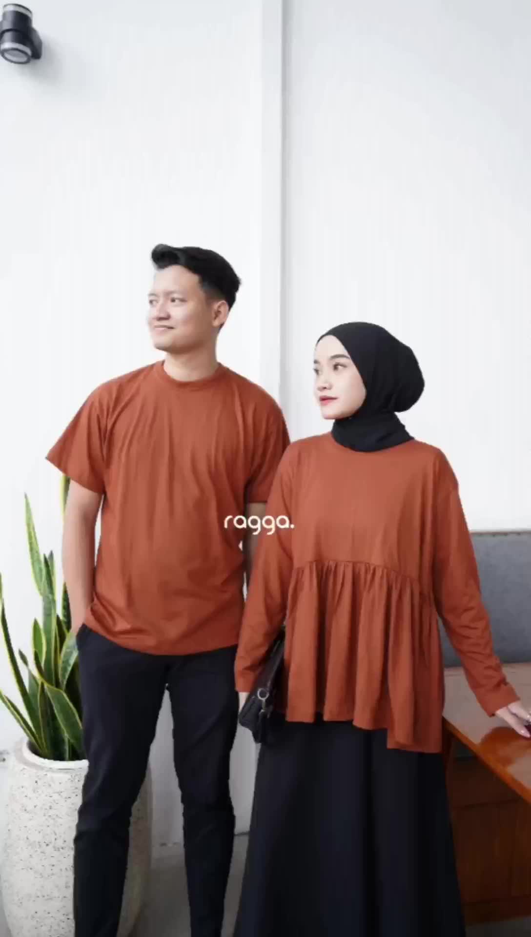 Gio pendek | kaos combed polos premium unisex Pria Wanita