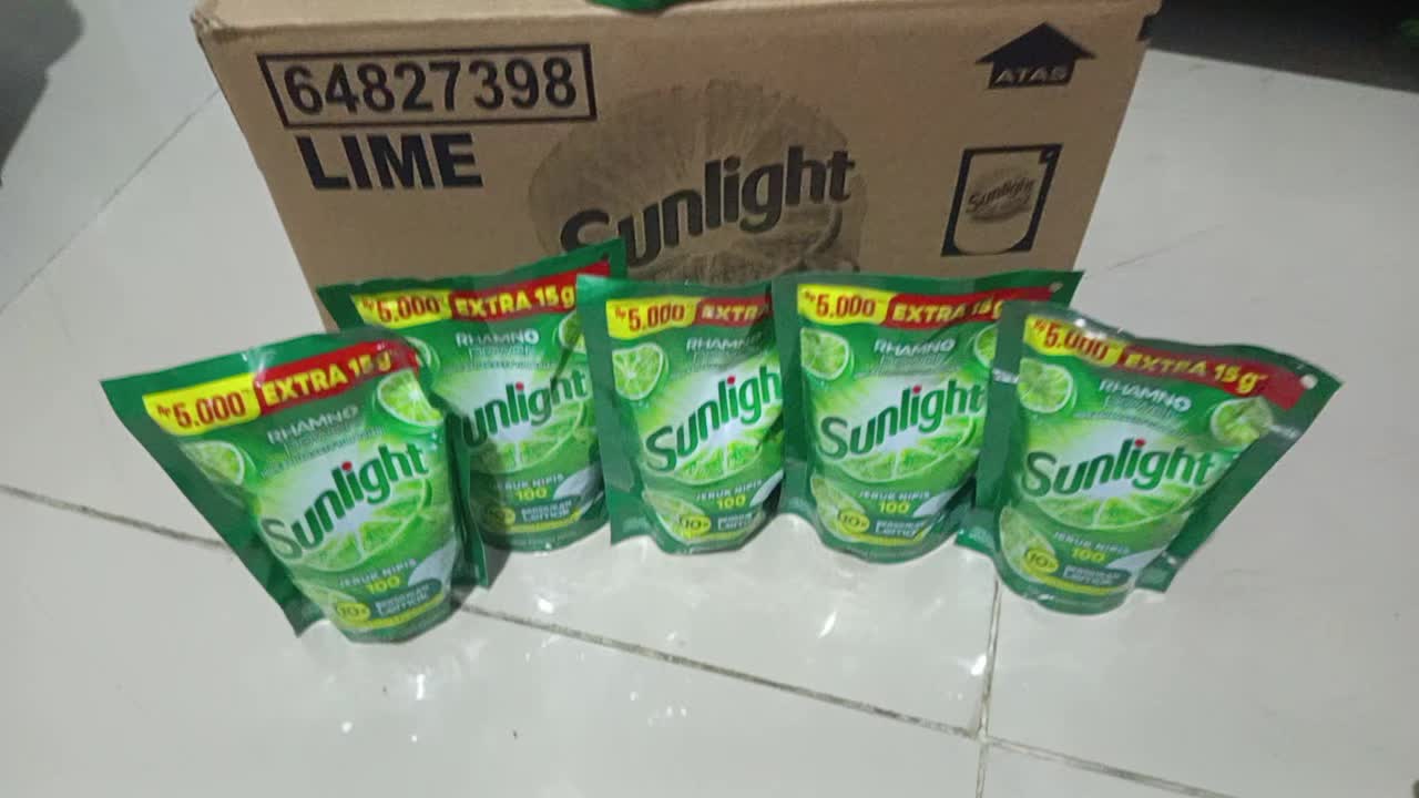 Sunlight 230ml Sabun Cuci Piring Sunlight 230ml (5000) - Isi 10 Pouch