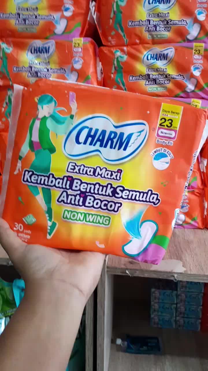 CHARM EXTRA MAXI NON WING 23cm ISI 30 PADS PEMBALUT WANITA