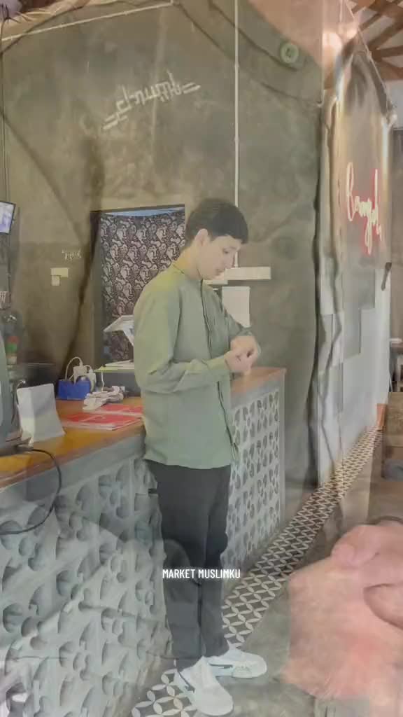 Baju Koko Elrumi Polos Motif Antasena Lengan Panjang - Katun Toyobo, Berkarakter Halus, Adem Dipakai - Muslim, Pria
