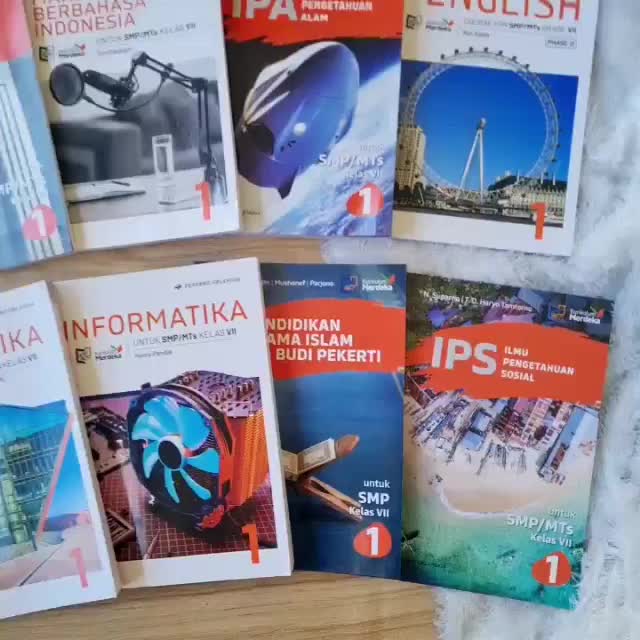 Seri SMP Kelas 7 - Matematika IPA Bahasa Inggris Indonesia - Penerbit Erlangga - Kurikulum Merdeka - Buku Original