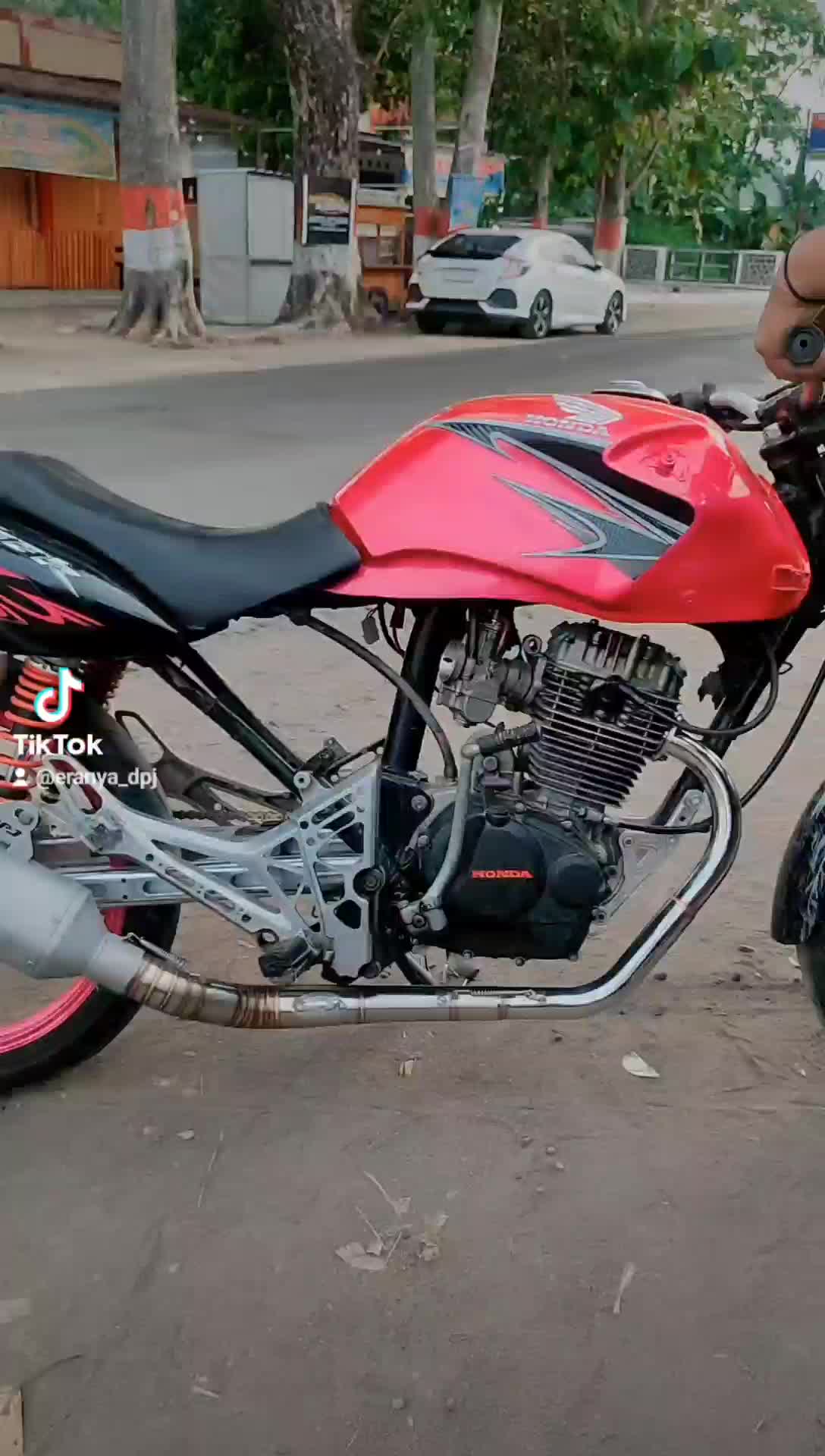 silincer dpj model KTM SET LEHER GREAT B BAHAN 201 Motorcycle