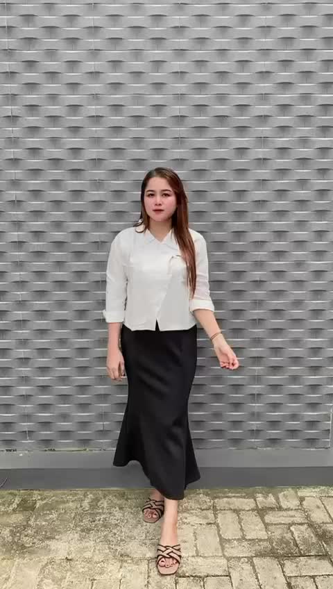 Ivone top outer linen atasan crop wanita kekinian Casual Kancing